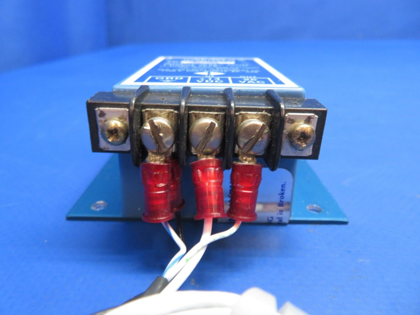 Piper PA-34-200T Seneca II Mid-Continent DC-AC Inverter  P/N MD26-14 (0223-805)