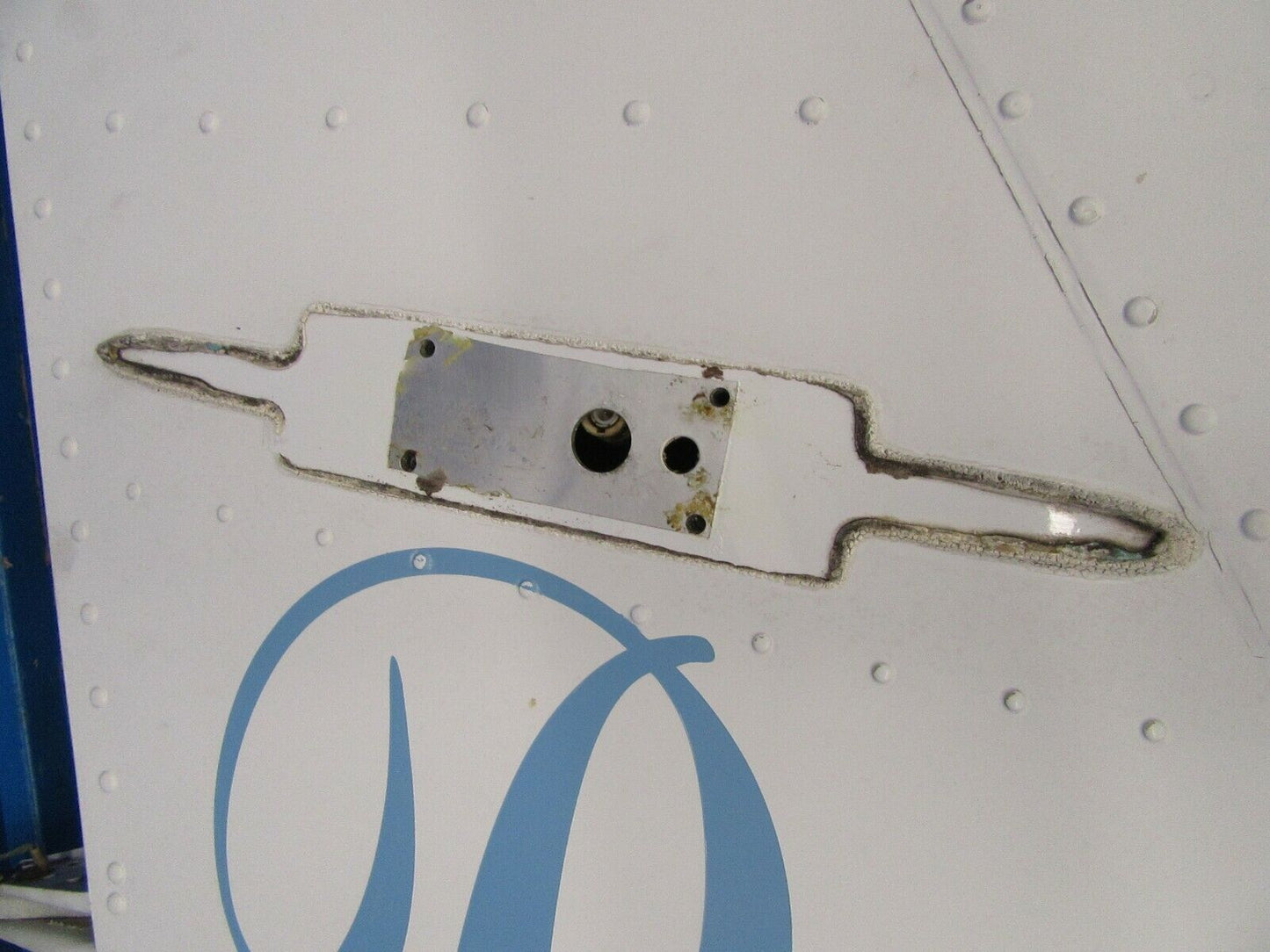 Beech Baron E55 Vertical Stabilizer Aluminum 96-640000-606 (1219-10)