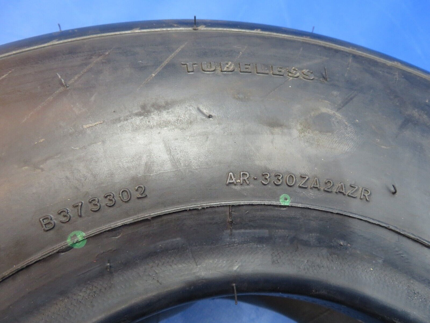 Goodyear 19.5x6.75-8 Rib Tire 10 Ply P/N 196K08-9 (0523-649)