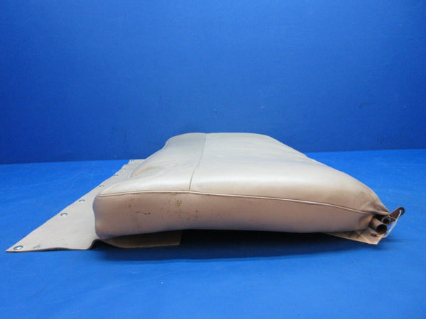 Piper PA-28-180 Rear Bench Seat Assy Vinyl-Beige P/N 65066-00 (0723-901)