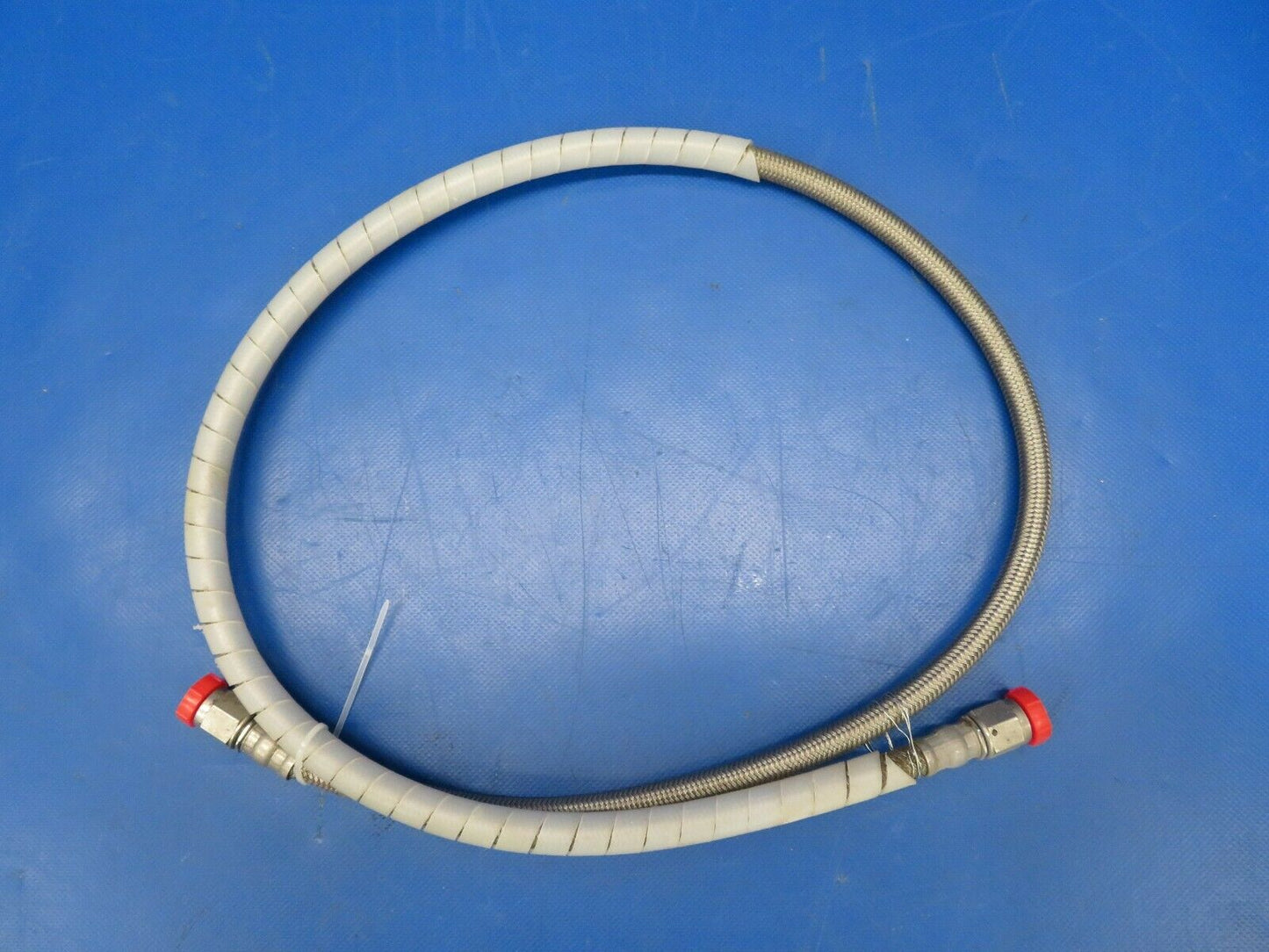 Diamond DA40-180 Aeroquip Fuel Line RH Wing 1500PSIG AE36600060490 (0220-23)