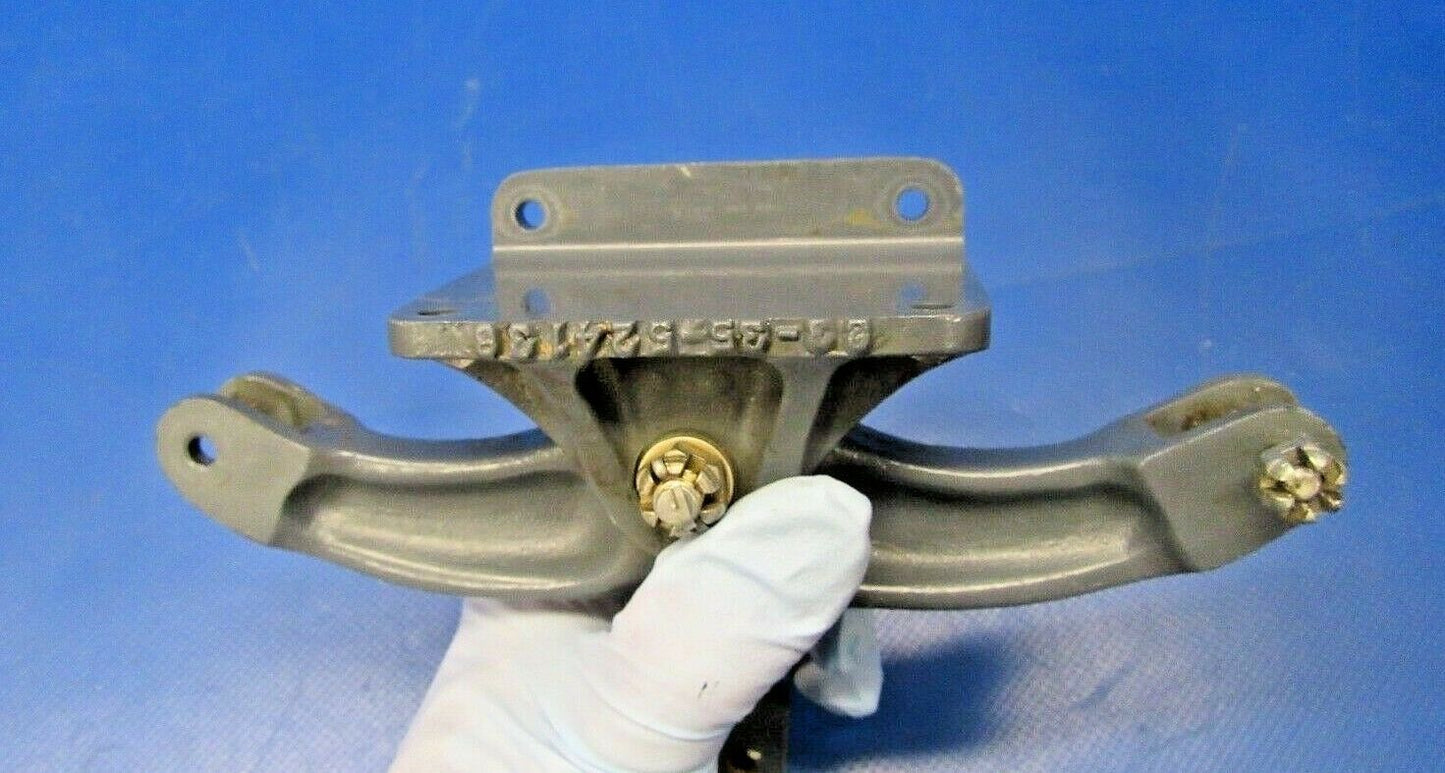 Beech Debonair Bellcrank & Support Rudder Pedal 35-524138 & 35-524136 (0119-319)