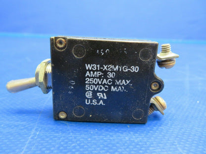 1964 Beech Baron 95-B55 Lot of Miscellaneous Switches (0620-629)
