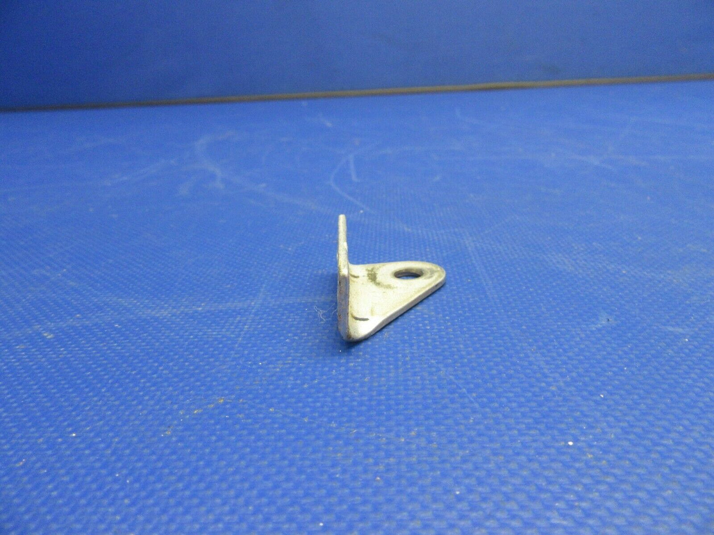 Cessna 210 / T210N Seat Belt Fitting P/N 0510205-8 (0921-652)