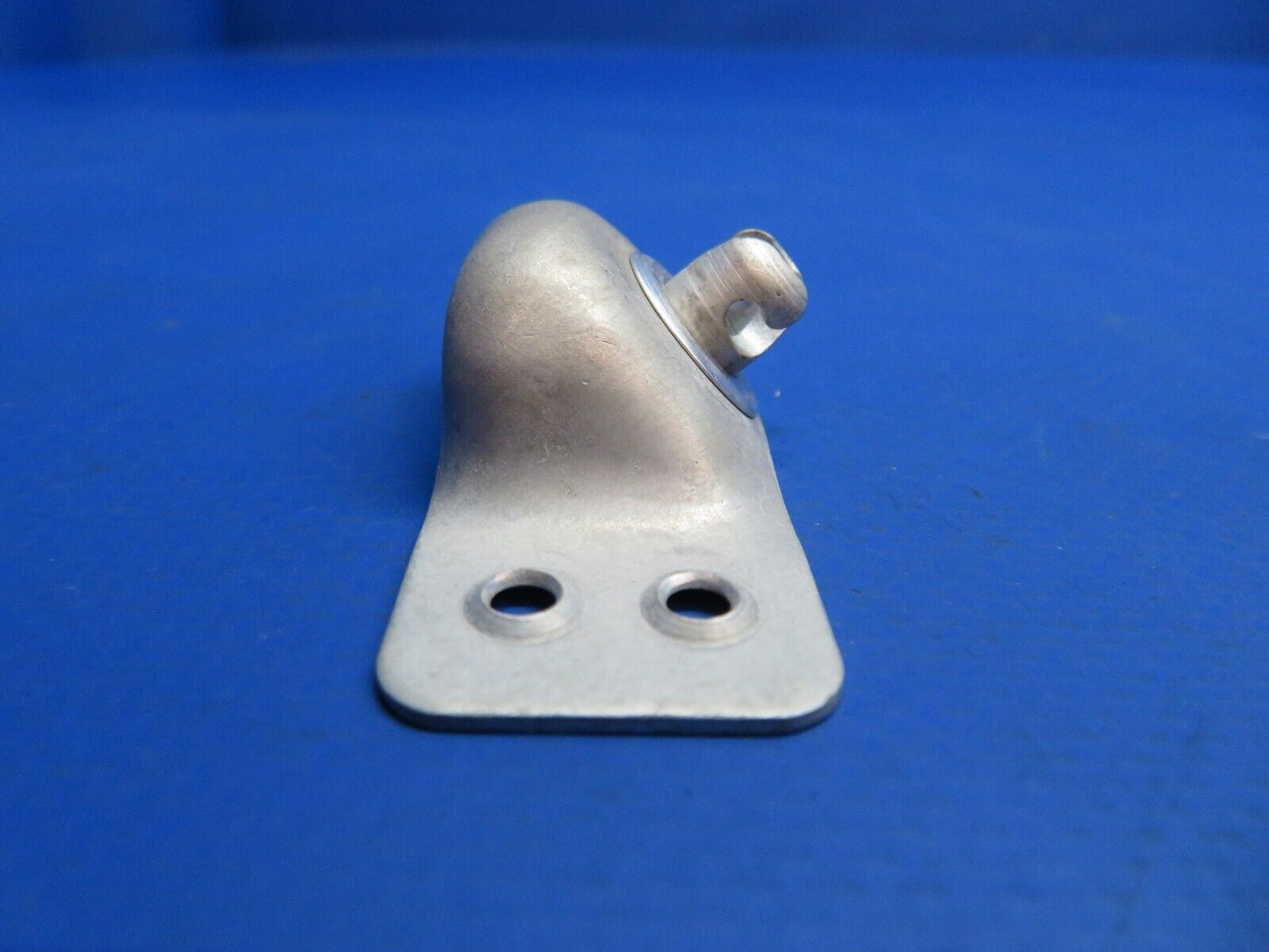 Beech Bonanza Cowling Fastener P/N 35-910107 NOS (1222-919)