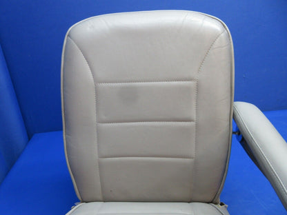 Cessna 401 / 401A Co-Pilot Seat Assy - Gray Leather P/N 5014047-4 (1223-1490)