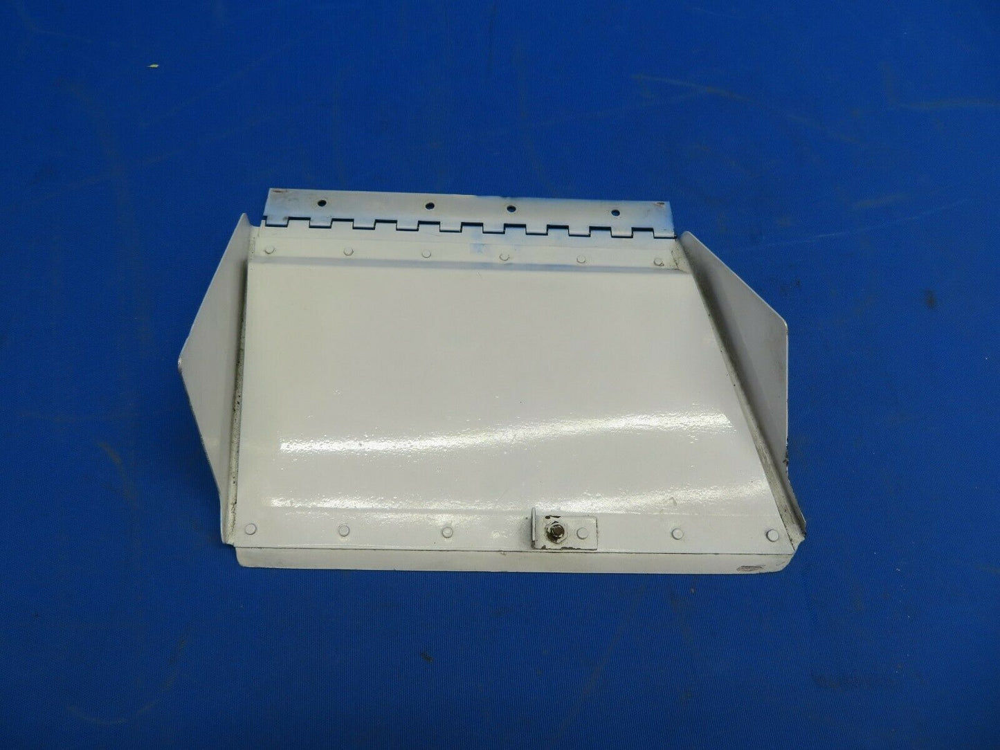 Rockwell Commander Cowl Flap Assy RH P/N 46336-2 (1020-497)