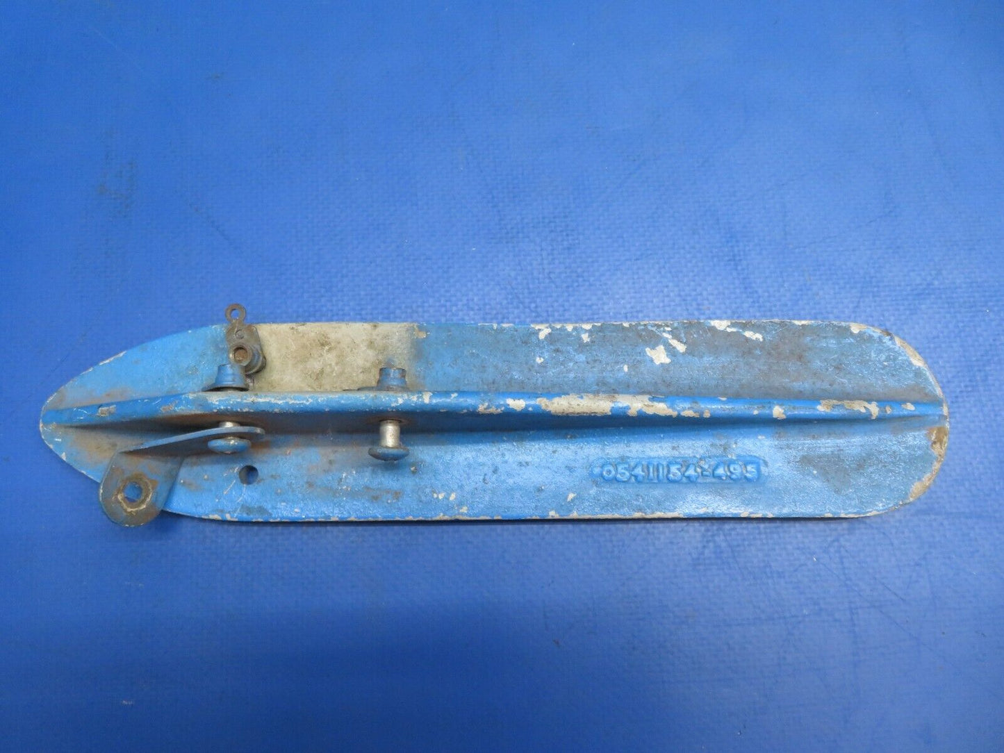 Cessna 172 Step P/N 0541154-1, 0541154-495 (0523-1041)
