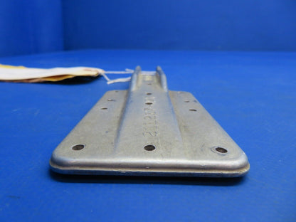 Cessna 210 Main Gear Support Door Arm P/N 1211217-1 (1122-663)