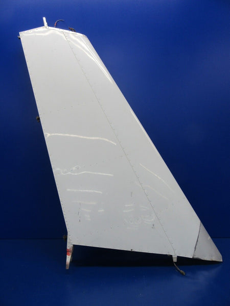 Cessna 172 Vertical Stabilizer / Fin Assy P/N 0531006-64 (0623-39)