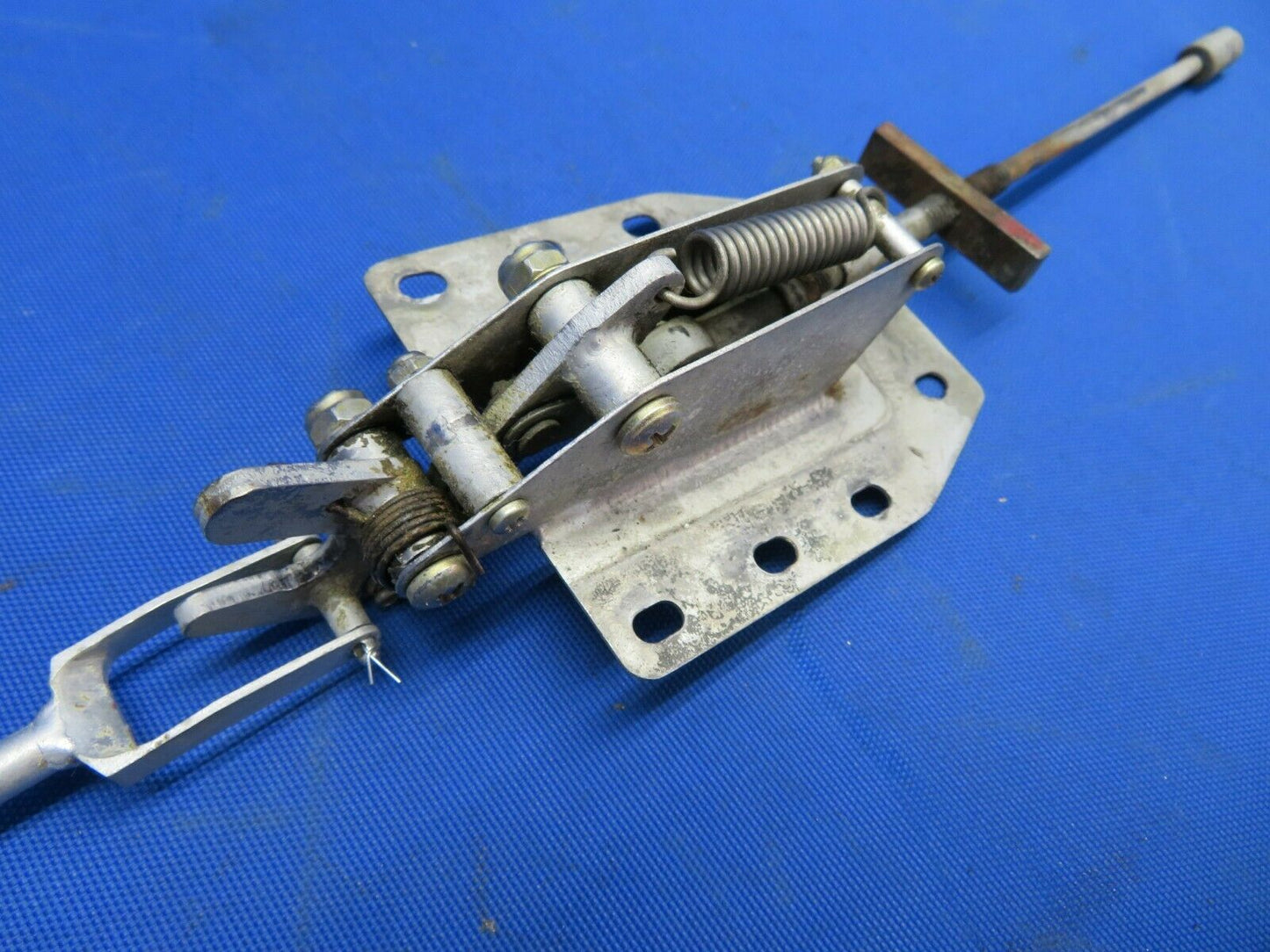 Rockwell Commander Latch & Pushrod AFT RH Cabin Door 43700-2, 43717-3 (1020-499)