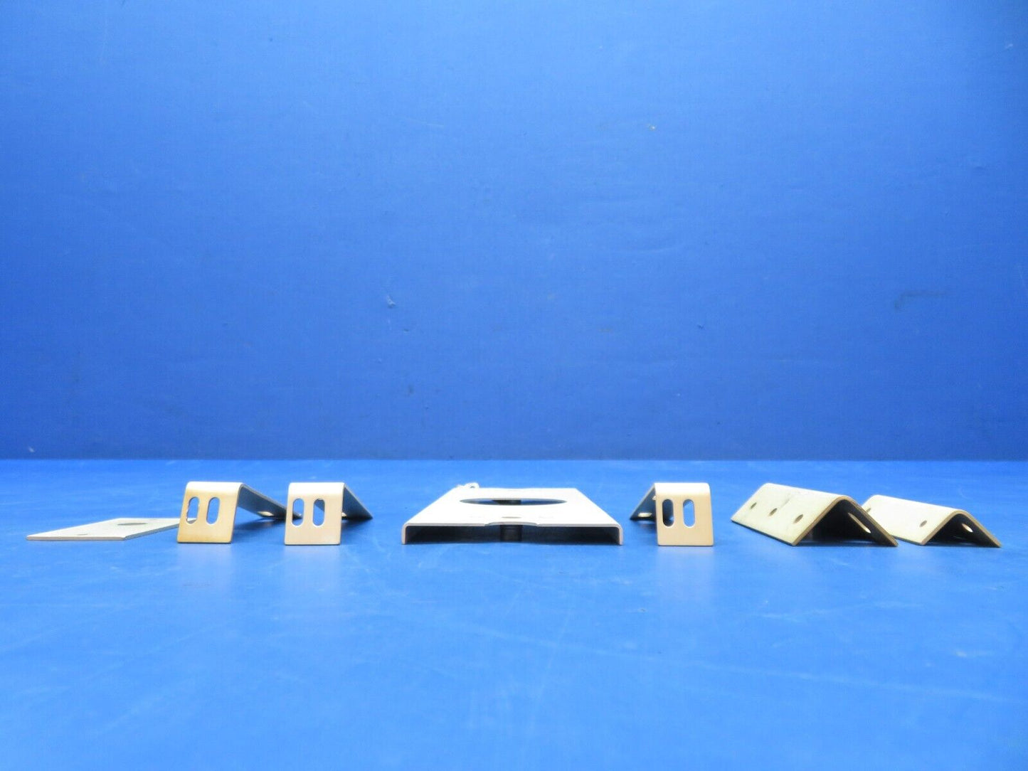 S-Tec Bracket P/N 7B1713, 7A1714, 7B1729 Assorted LOT (1023-851)