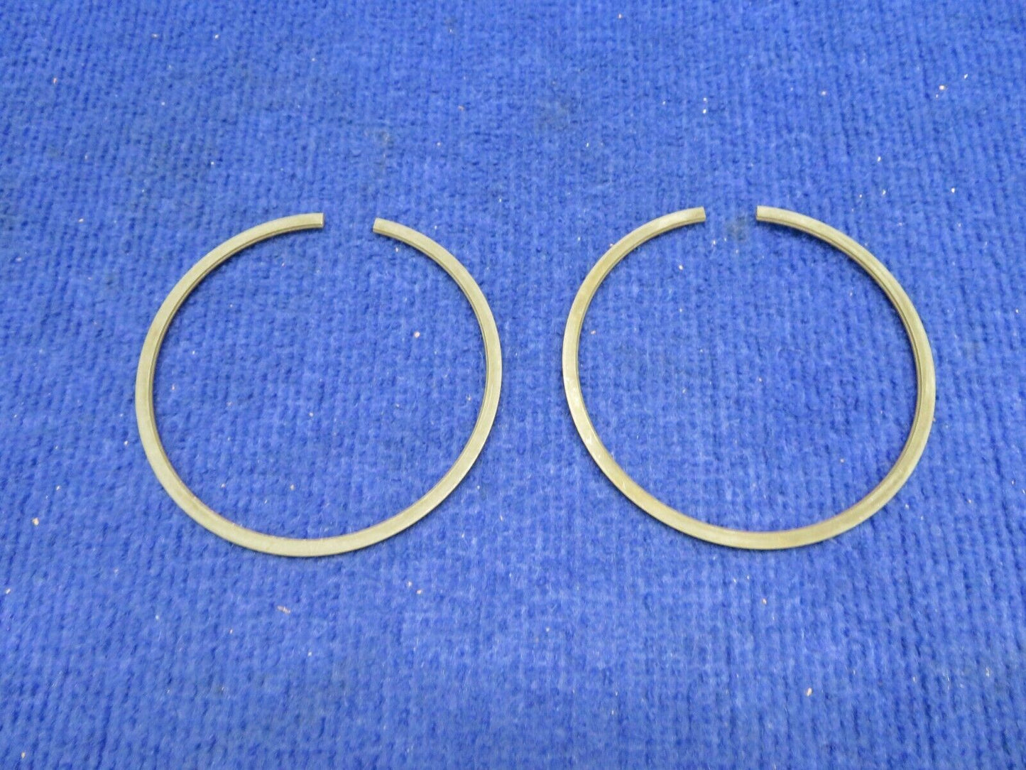 Superior Piston Ring LOT OF 2 P/N SA639570 NOS (0222-450)