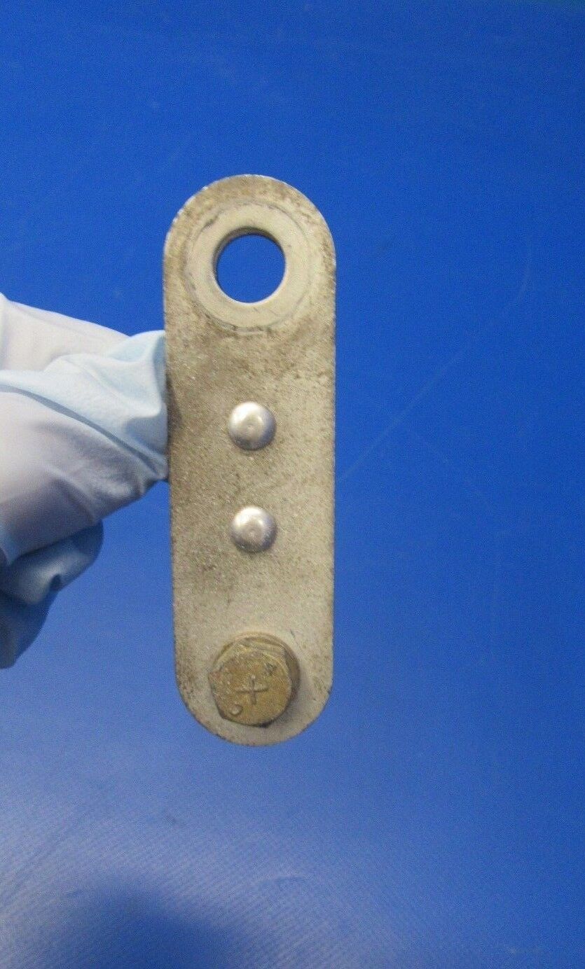 Cessna 172RG Skyhawk Link Assy Seat Belt Attach P/N 0515035-1 (0818-03)