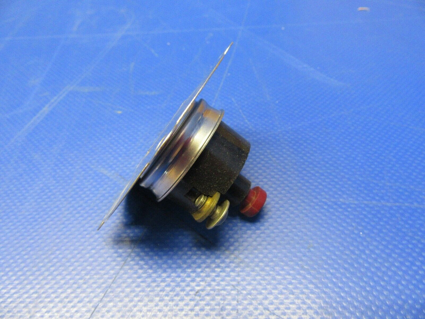 Klixon / Southwind Overheat Switch P/N 719831-1 NOS (0720-105)