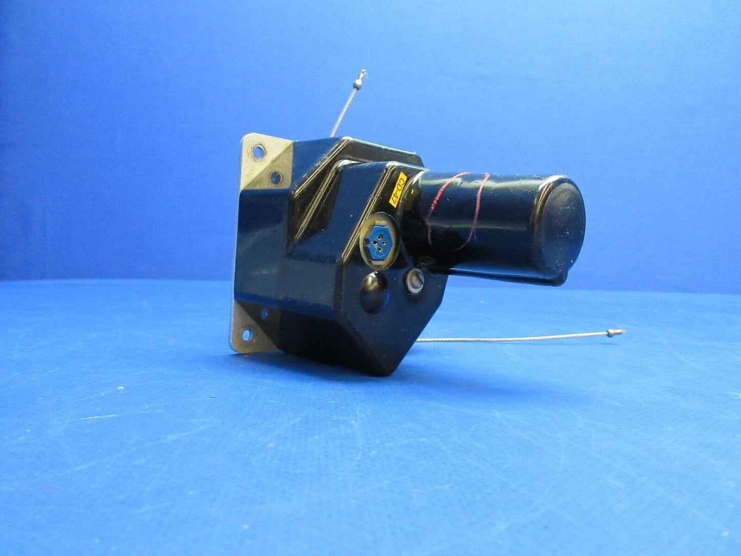 Beech 95-B55 Baron Edo-Aire Mitchell Roll Servo P/N 1C465-1-303R (0523-1165)