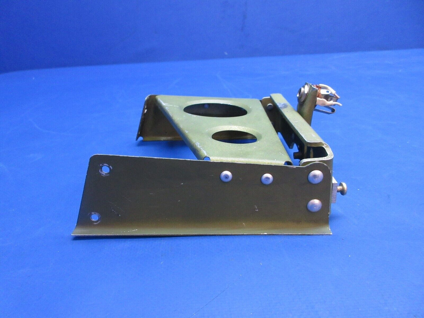 Piper PA-28-236 Dakota Engine Control Bracket Assy P/N 67224-03 (0623-259)