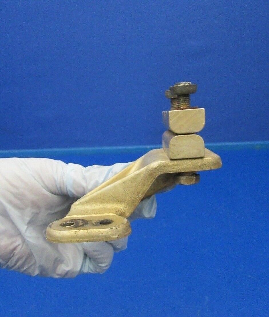 Cessna 177RG Cardinal Balance Arm Bracket P/N 1732043-2F (0718-129)
