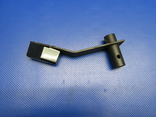 Piper Fuel Selector Lever P/N 69088-005, 69088-05 NOS (1120-344)