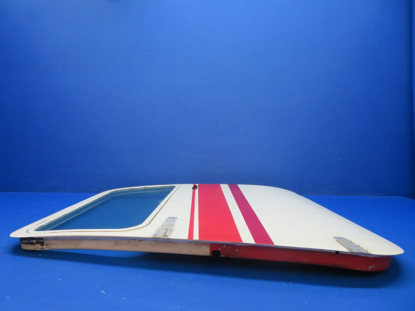 Cessna 210 LH Cabin Door Openable Window P/N 1217000-200 (1122-844)