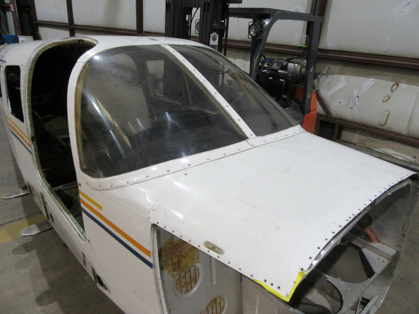 1979 Piper PA-32 Cherokee Six Fuselage S/N 32-7940014 (0420-239)