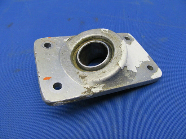 Rockwell Commander Main Gear Forward Fitting Assembly P/N 42330-1 (1020-246)