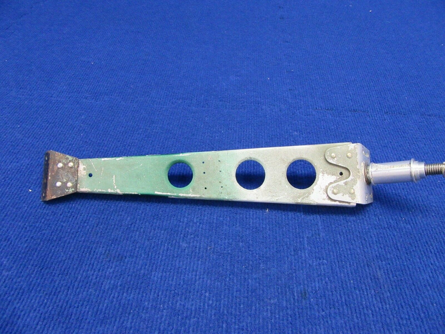 Piper PA-28R-201T Stabilator Trim Barrell & Rib 63530-000, 65245-000 (1121-585)