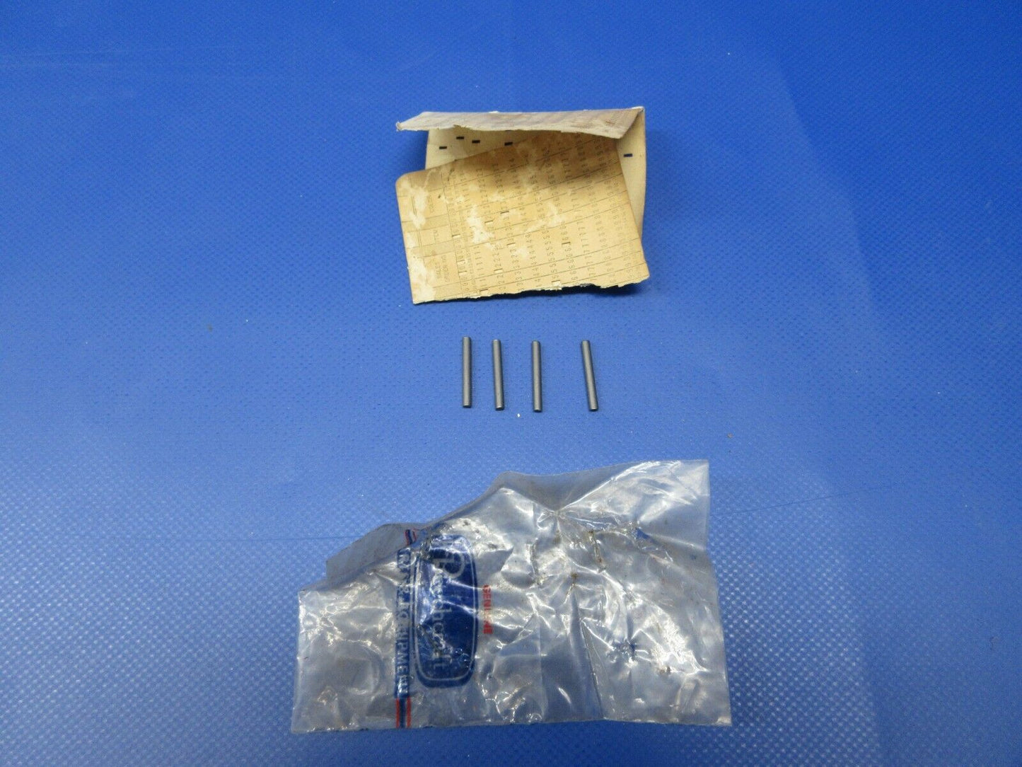 Beech Pin P/N 416-9-1 LOT OF 4 NOS (0224-1276)