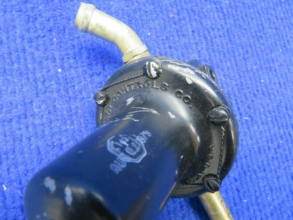 Beech 58 Baron Pneumatic Pressure Regulator P/N 50-324377-3 (0322-557)