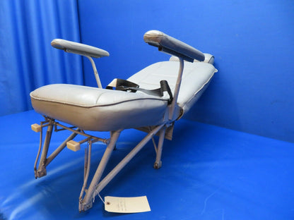 Cessna 401 / 401A FWD Facing Passenger Seat Assy Reclining 5014000-1 (1223-361)