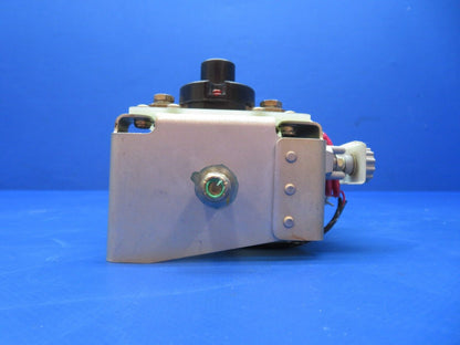 Diamond DA-42 Center Relay Panel 28v P/N D60-2463-40-00_01 (0623-480)
