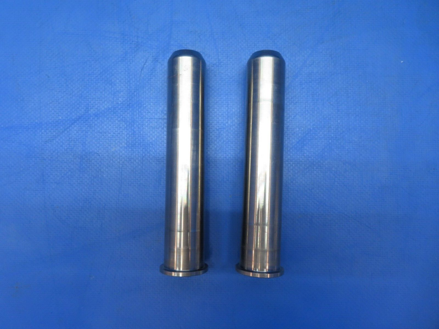 Diamond DA-42 Main Bolt Wing P/N DA4-5700-00-30 LOT OF 2 (0623-447)