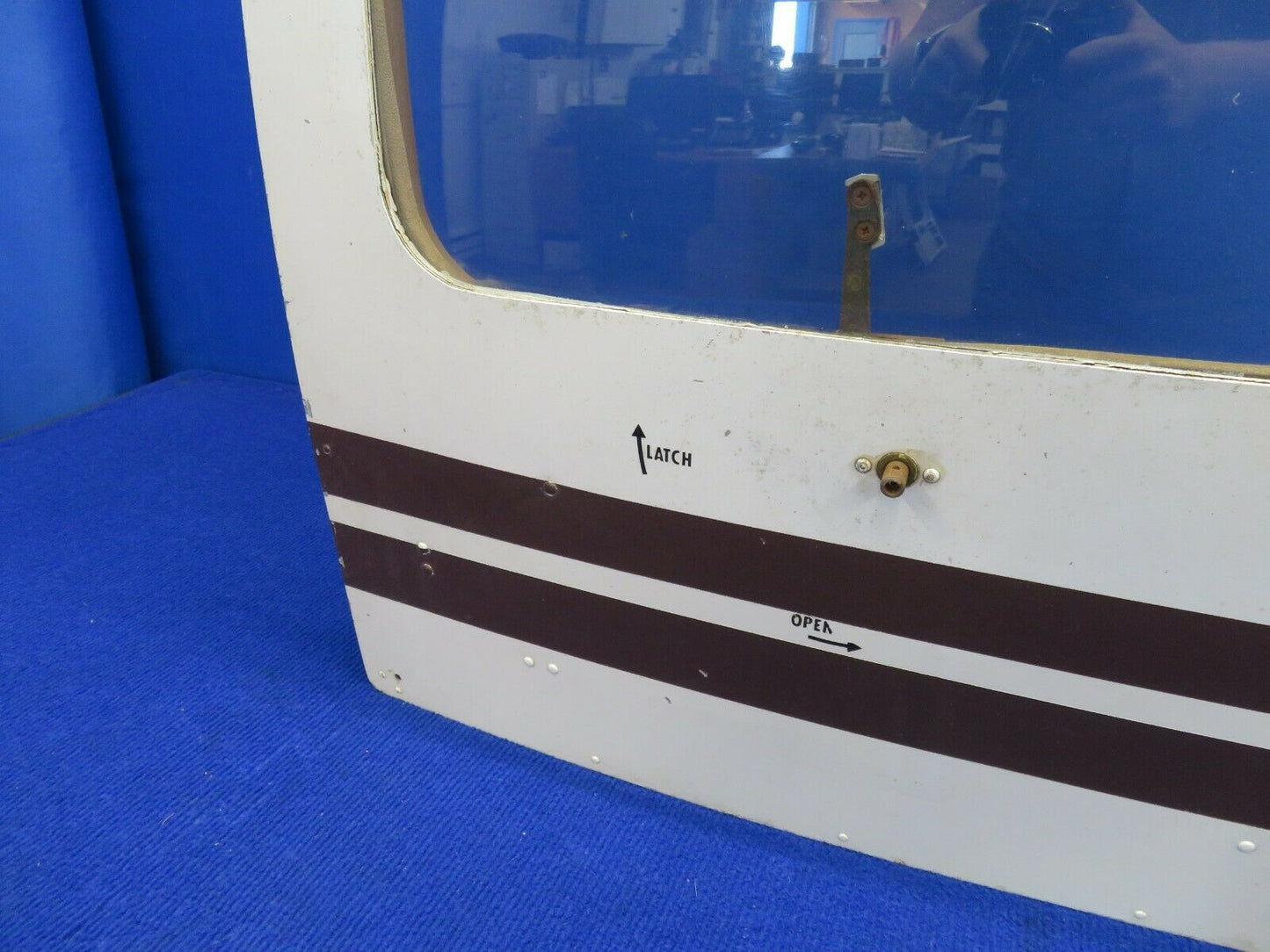 Piper PA-38 Tomahawk Cabin Door RH P/N 77500-13, 77500-013 (0322-468)