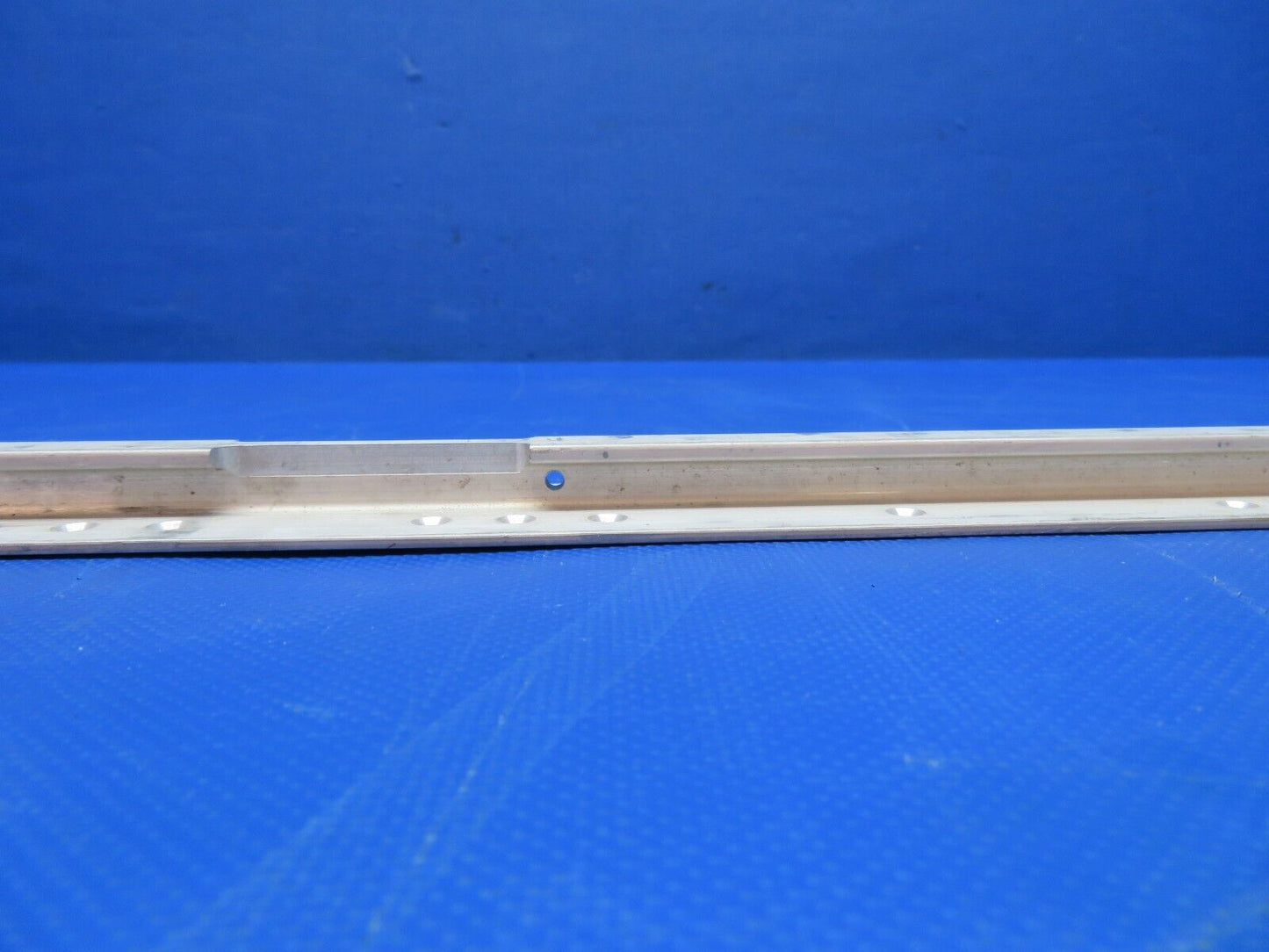 Beech Seat Track Assy P/N 169-400005-359 NOS (0224-1471)