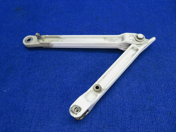 Cessna 310 Main Landing Gear Link Assy Upper & Lower LH P/N 0841102-4 (0522-363)