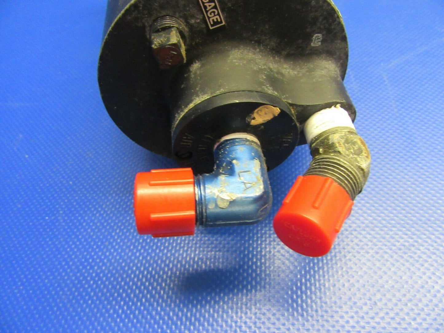 Edo-Aire Altitude Gyro P/N 5000B-20, 23-501-06-9 (0521-638)