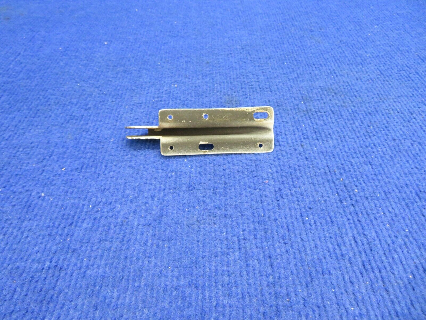 Piper Tomahawk PA-38-112 Door Hinge P/N 77510-02 (0422-314)