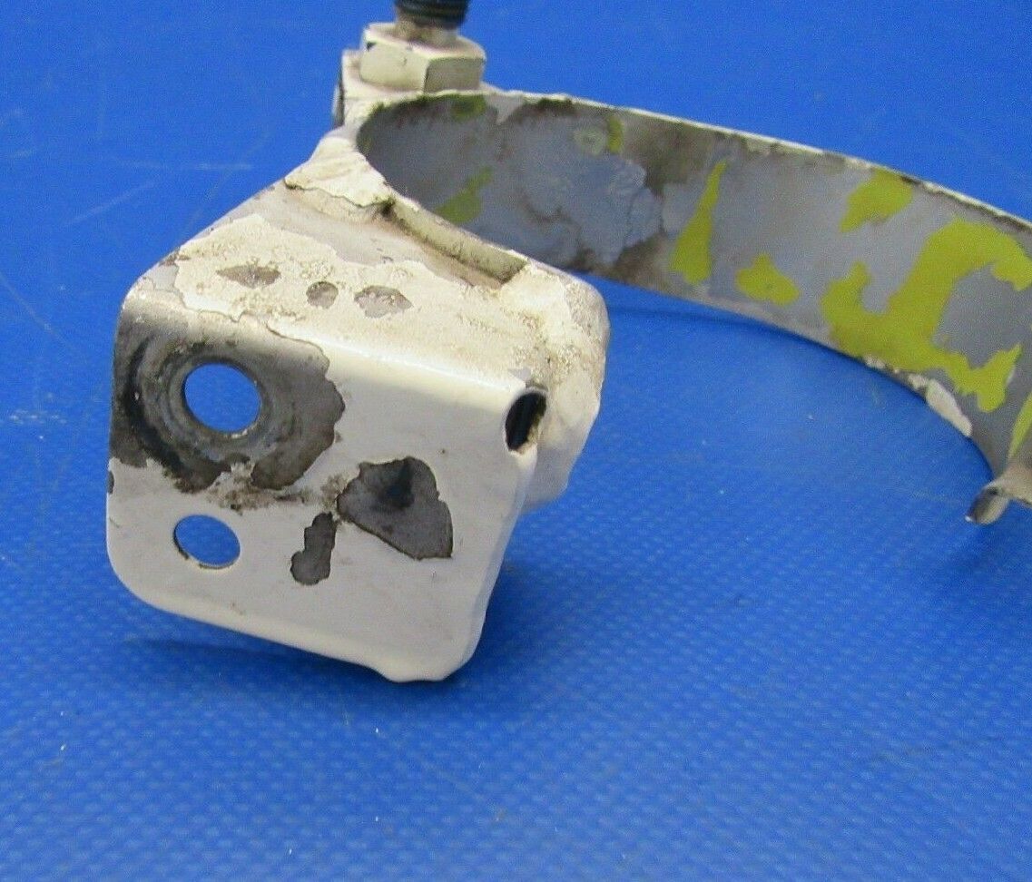 Beech Clamp Main Gear Door Attach LH P/N 35-815004 (0119-270)