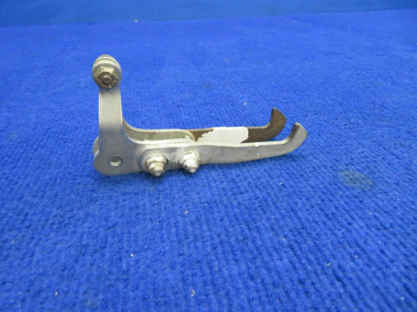 Cessna 310 Uplock Hooks Assy Main Gear P/N 0841140-5 (0522-357)