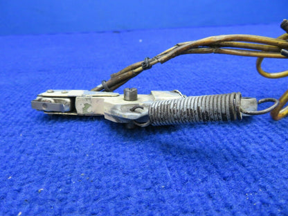 Cessna 310 / 310R Lock Assy LWR Side Brace LH P/N 0841110-3 (0422-40)