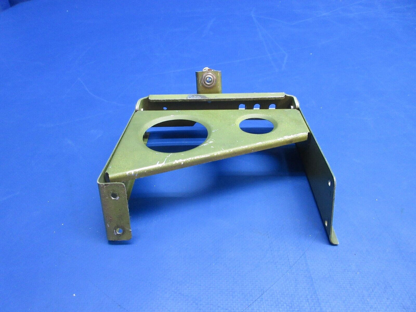 Piper PA-28-236 Dakota Engine Control Bracket Assy P/N 67224-03 (0623-259)