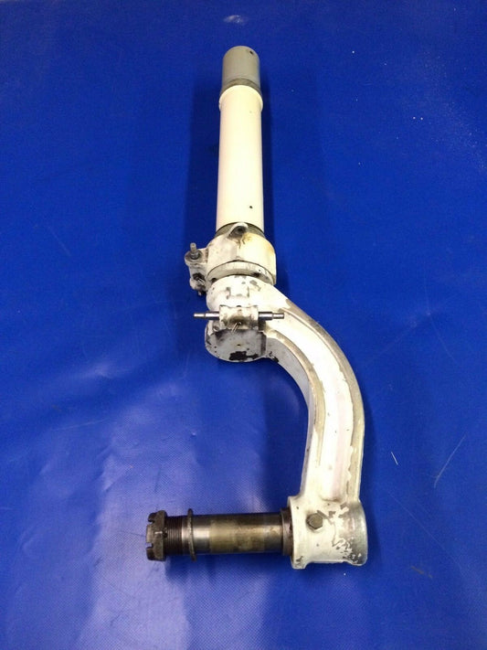 Beech Baron 58 Nose Gear Piston & Fork Assy P/N 96-820000-605 (1116-130)