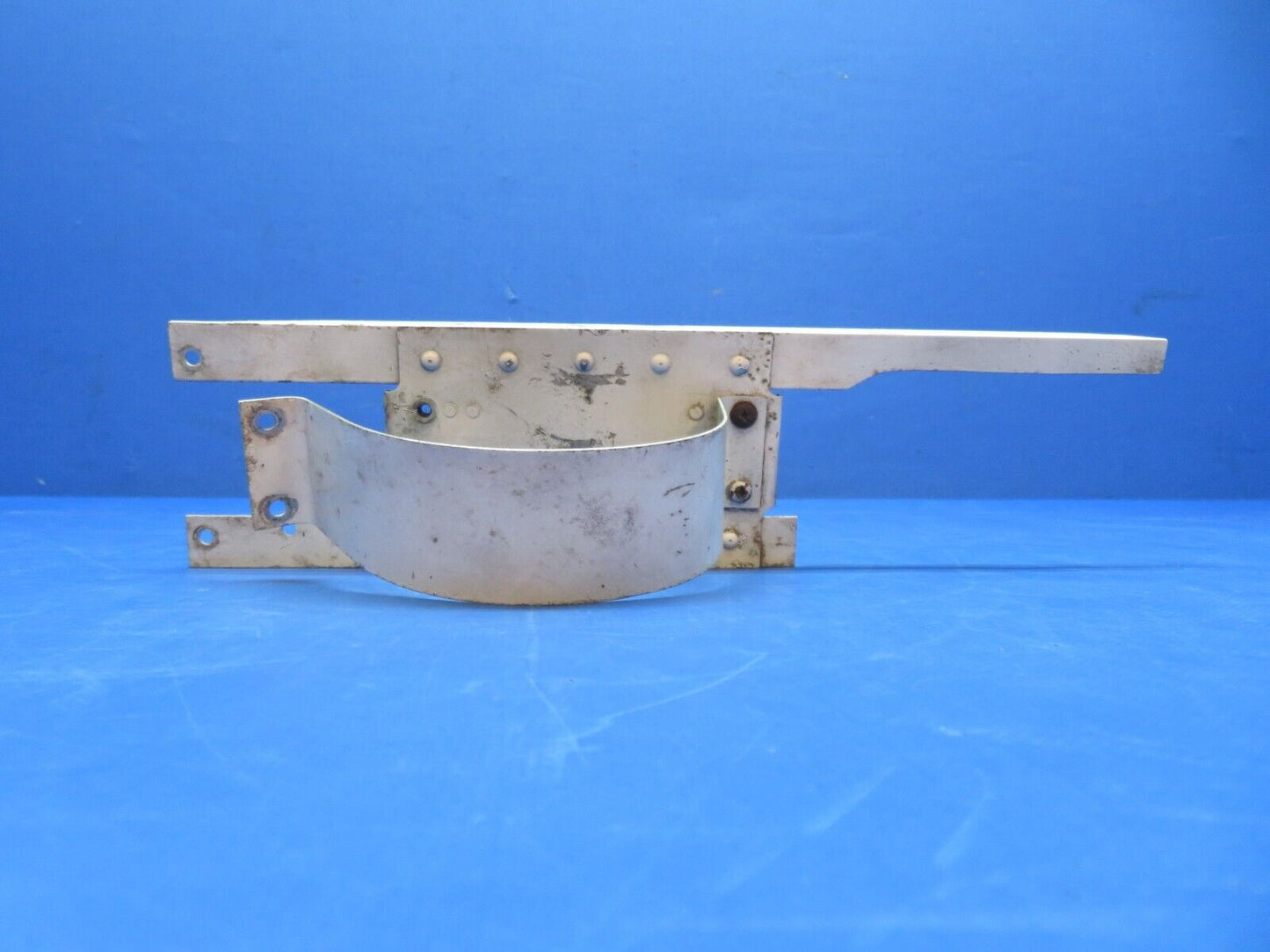 Cessna 310 / 310Q Clamp w/ Support & Angle Cabin Heater P/N 0813742-1 (0823-749)