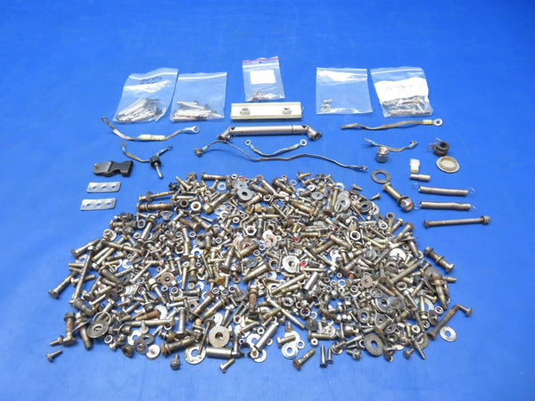 Diamond DA-42 Miscellaneous Hardware LOT (1023-554)