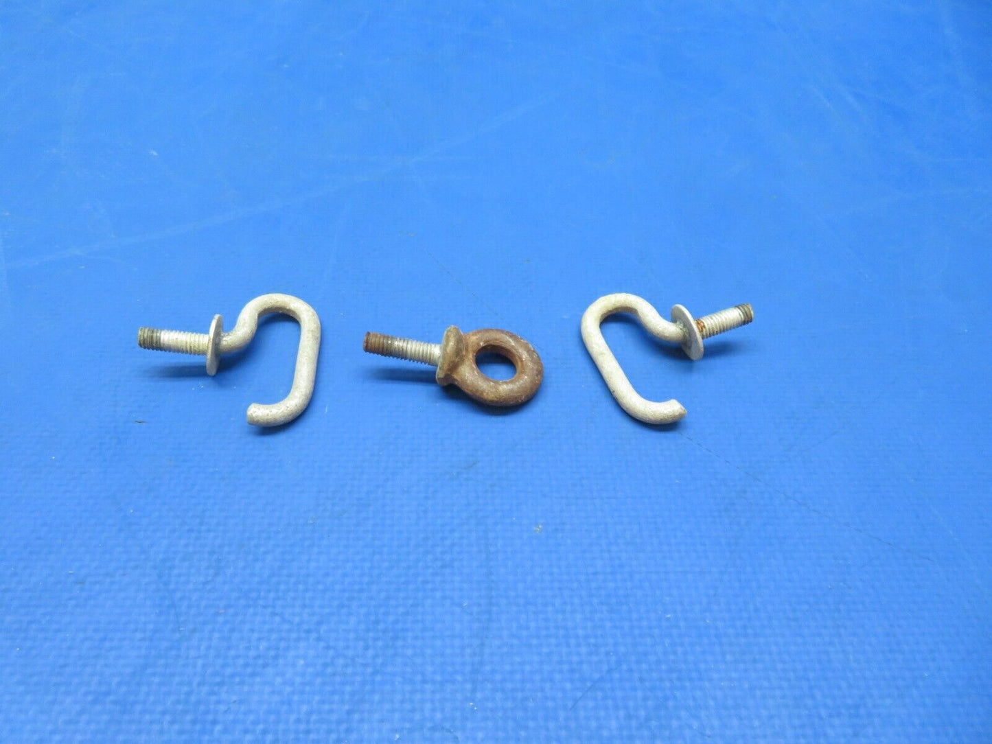 Cessna 150 Baggage Tie Down Eyebolt & Hook P/N 1211203-1 LOT OF 3 (0823-593)