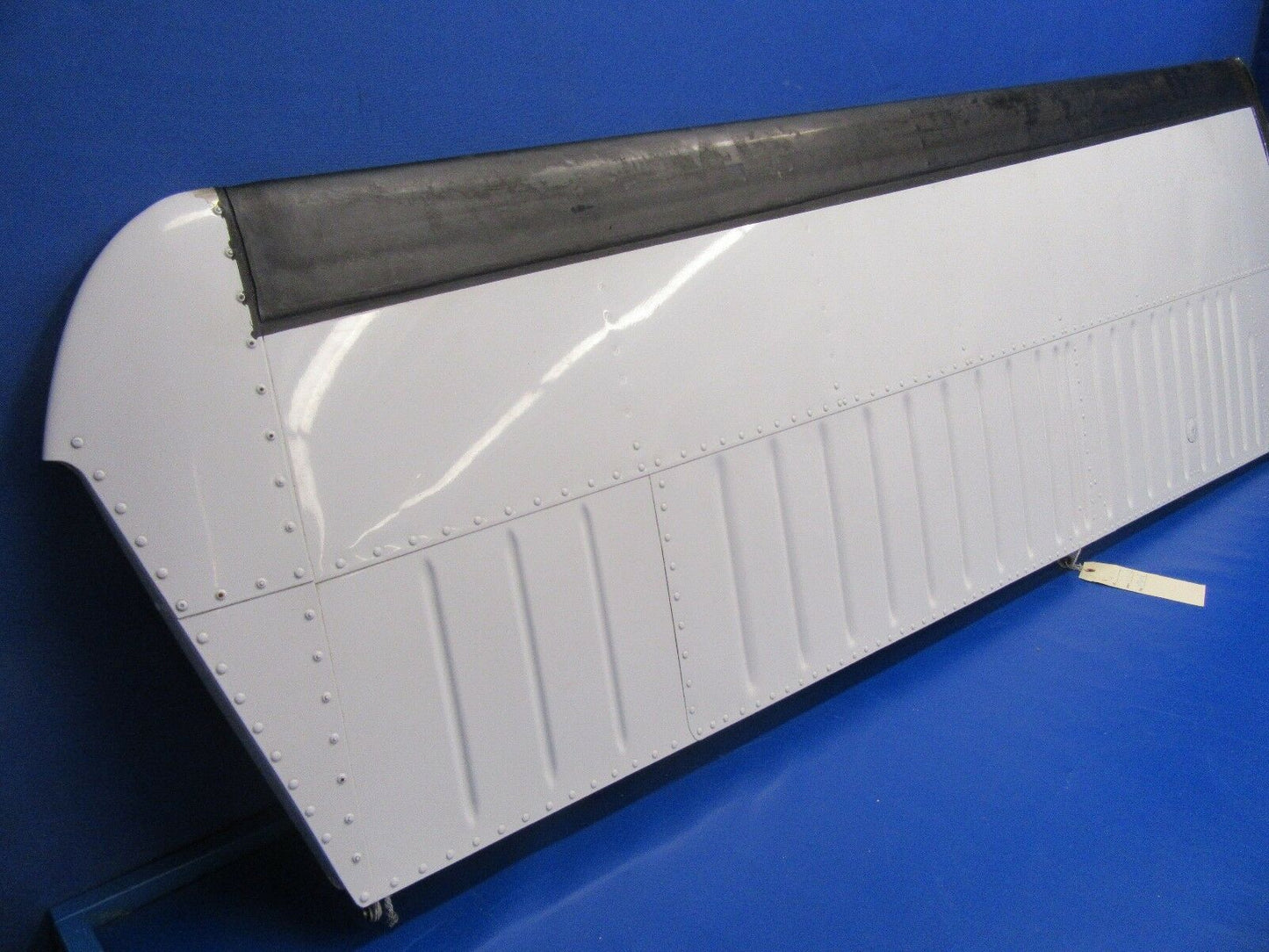 Beech Baron 95-B55 Horizontal Stabilizer LH P/N 95-620010-633 (0118-232)