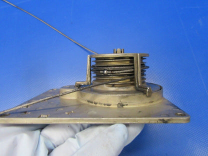 Cessna R182 Pitch Servo / King KM-275 Servo Mount P/N 065-0030-00 (0817-42)