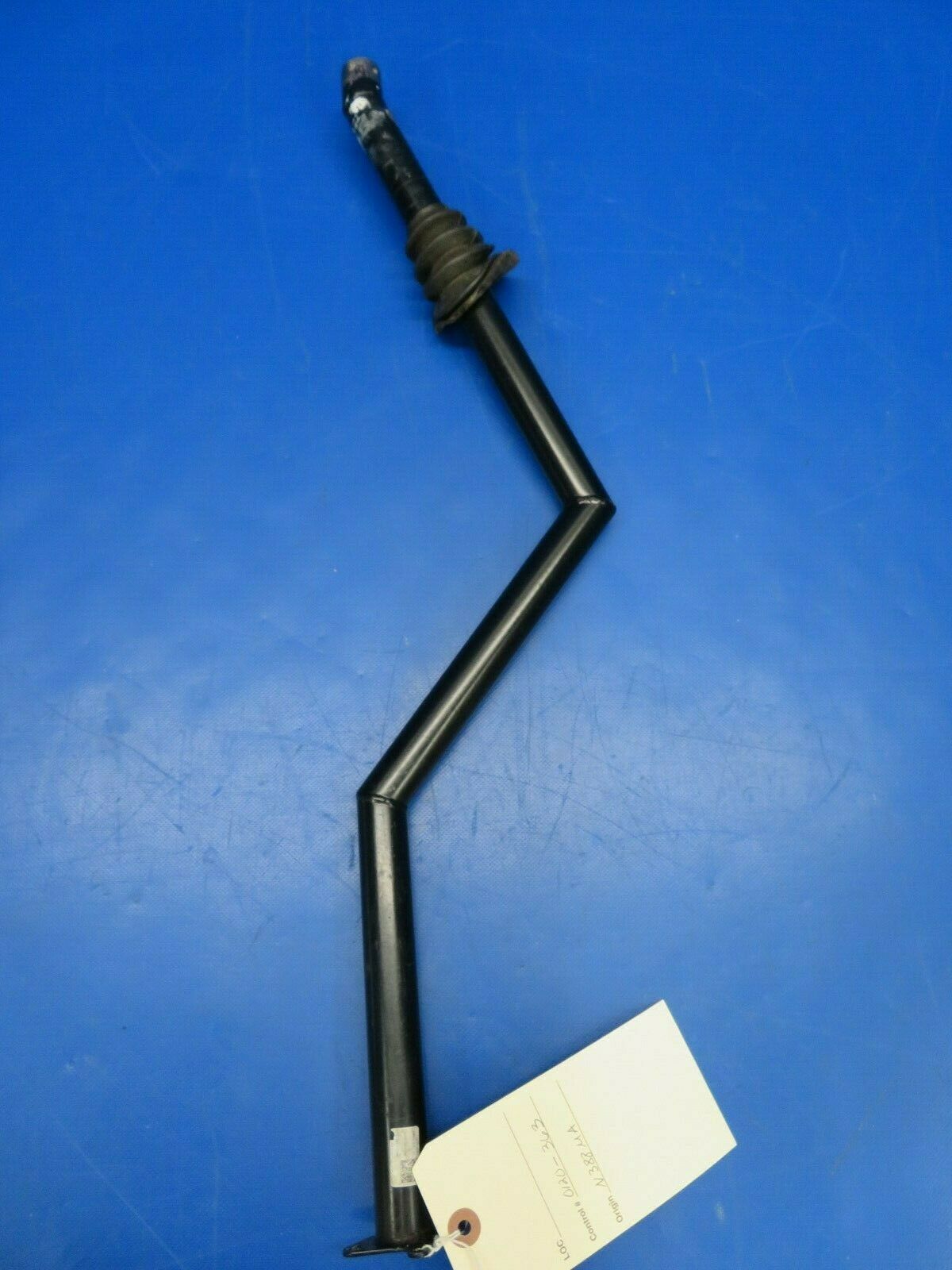 Diamond DA40-180 Torsion Tube Flap RH DA4-2753-26-00 (0120-363)
