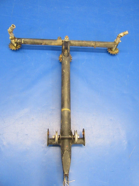 Piper PA-28-140 Cherokee Tee Bar Control Column Assy P/N 62703-031 (1018-169)
