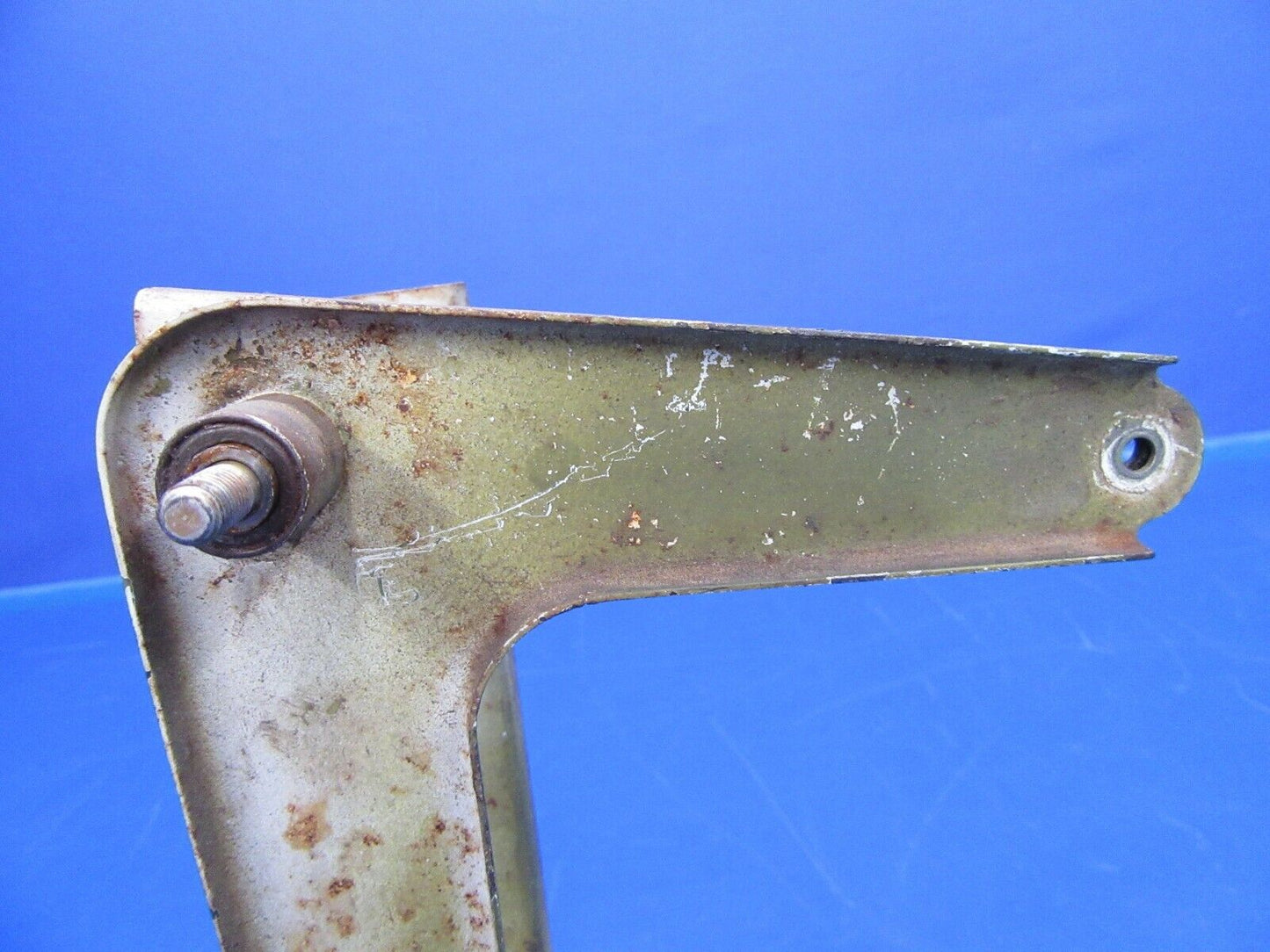 Cessna 310 / T310Q Elevator Bellcrank Yoke & Weight 0861171-2 (0619-128)
